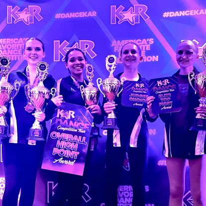 Diamond Dance Students at Competition